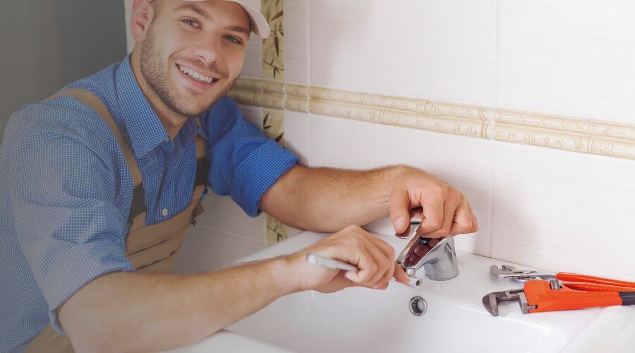 Professional clogged drains services in Normanna, TX